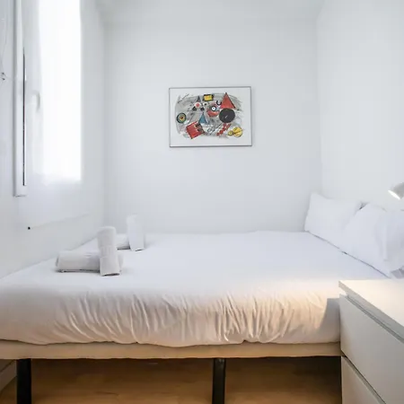 23ptbg1090 - Beautiful 2br Near Sants Apartment