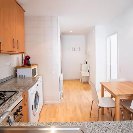 23ptbg1090 - Beautiful 2br Near Sants Barcelona